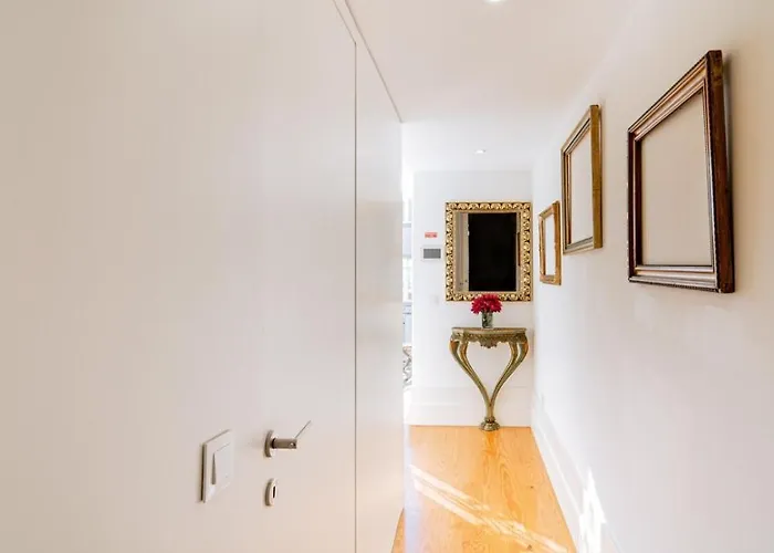 アパート Cozy W/ Ac And View ポルト