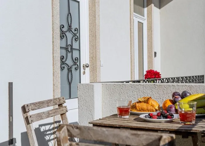 Cozy W/ Ac And View *