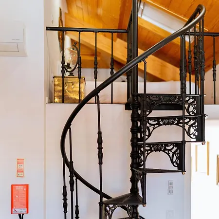 Apartment Cozy W/ Ac And View